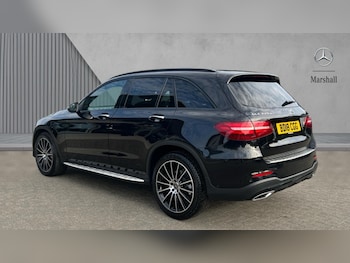Used Mercedes-Benz GLC 2018 for sale - 76074419: Photo 2