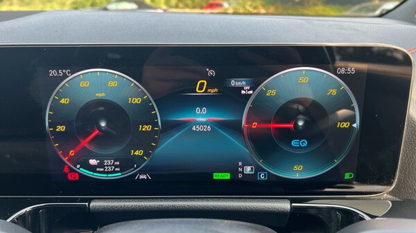 Used Mercedes-Benz EQA 2022 for sale - 75565428: Photo 16