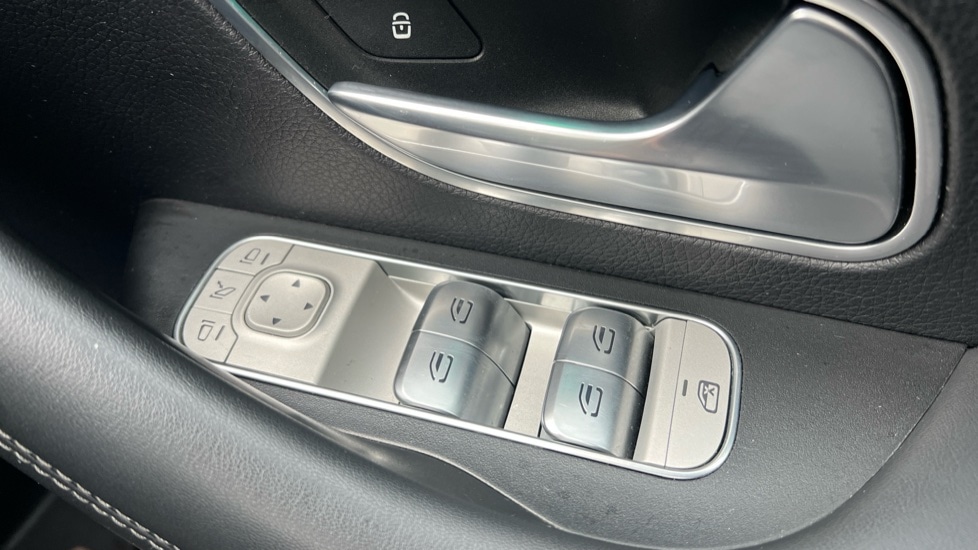 Used Mercedes-Benz GLE 2021 for sale - 76796425: Photo 32