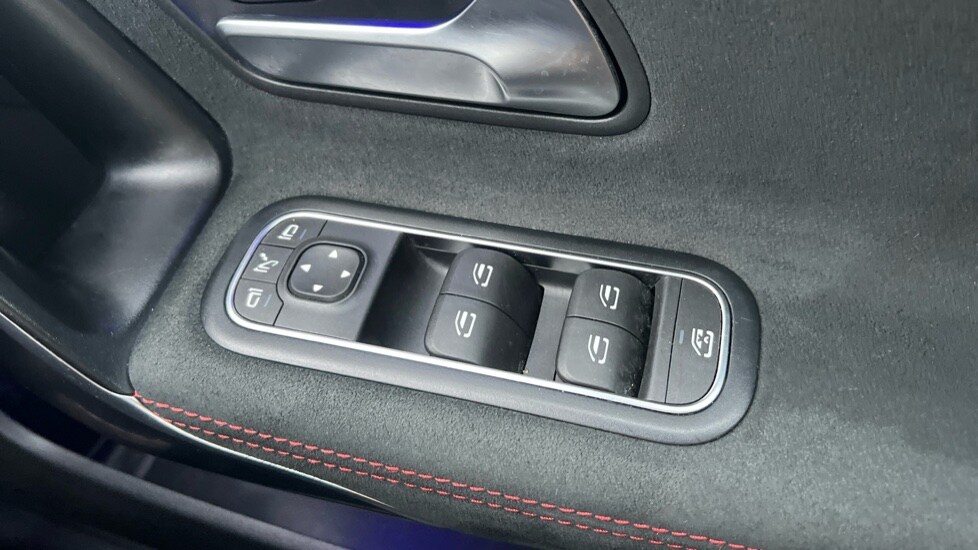 Used Mercedes-Benz CLA 2023 for sale - 76609472: Photo 31