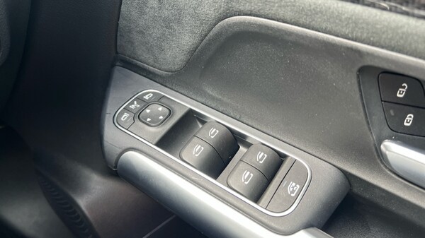 Used Mercedes-Benz GLA 2023 for sale - 76272786: Photo 31