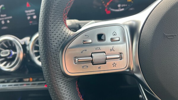 Used Mercedes-Benz GLA 2023 for sale - 76272786: Photo 36