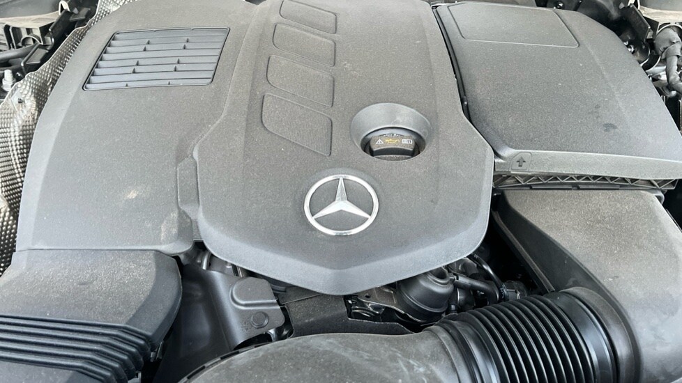 Used Mercedes-Benz GLC 2024 for sale - 76874433: Photo 19