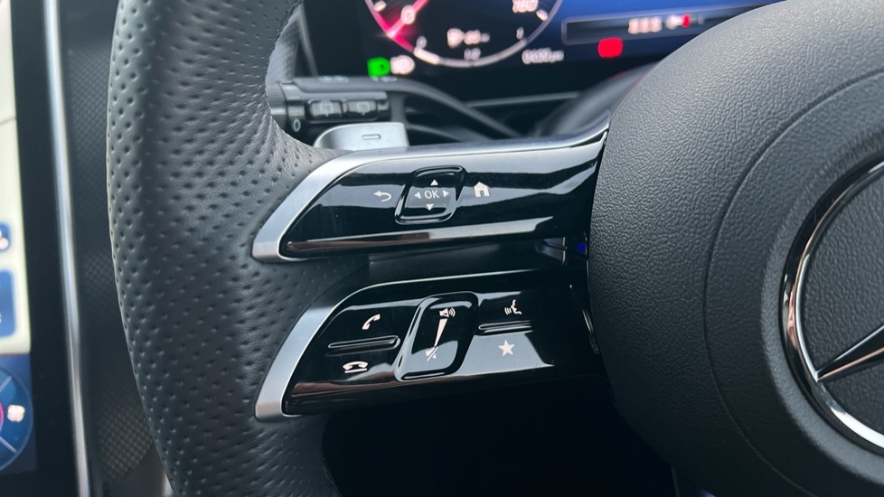 Used Mercedes-Benz GLC 2024 for sale - 76874433: Photo 38