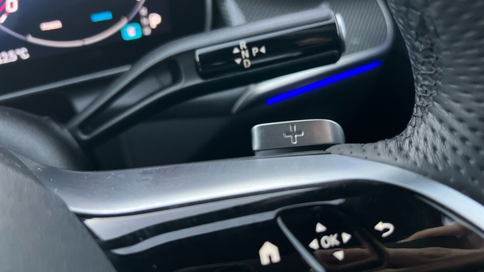 Used Mercedes-Benz GLC 2024 for sale - 76874433: Photo 39