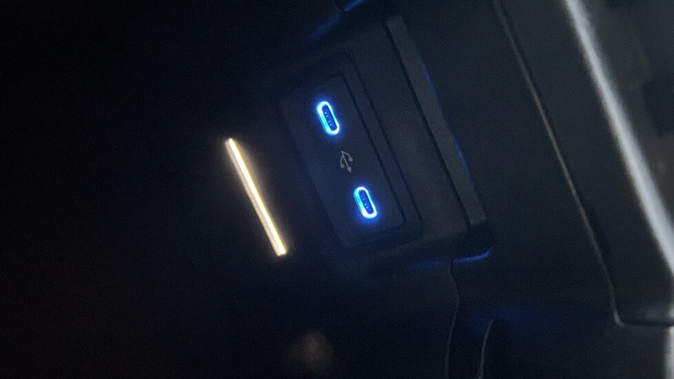 Used Mercedes-Benz GLC 2024 for sale - 76874433: Photo 48