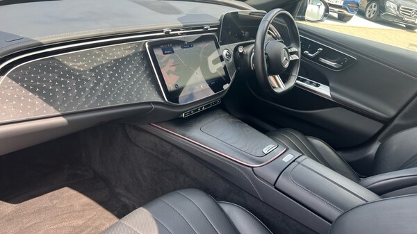 Used Mercedes-Benz E Class 2024 for sale - 76289943: Photo 11