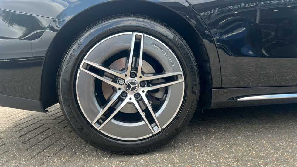 Used Mercedes-Benz E Class 2024 for sale - 76289943: Photo 27