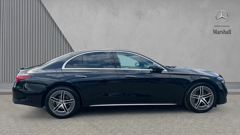 Used Mercedes-Benz E Class 2024 for sale - 76289943: Photo 4