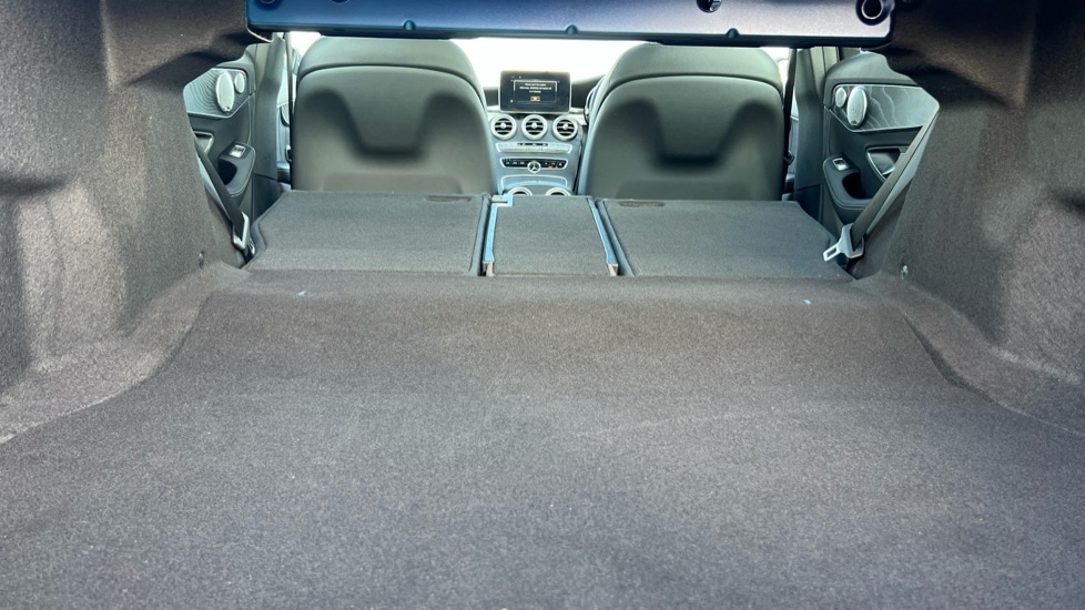 Used Mercedes-Benz C Class 2018 for sale - 76445105: Photo 18