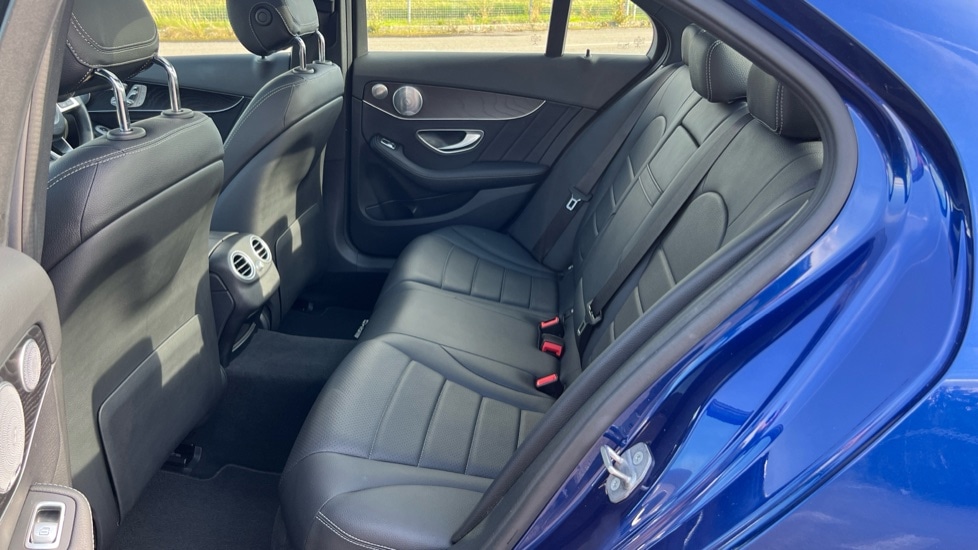 Used Mercedes-Benz C Class 2018 for sale - 76445105: Photo 24