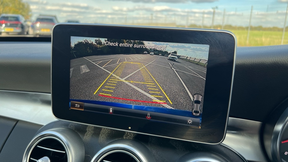 Used Mercedes-Benz C Class 2018 for sale - 76445105: Photo 40