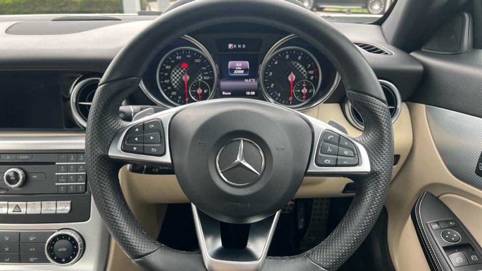 Used Mercedes-Benz SLC 2017 for sale - 76556851: Photo 12