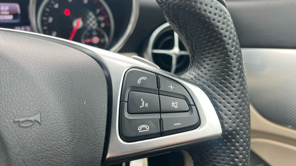 Used Mercedes-Benz SLC 2017 for sale - 76556851: Photo 33