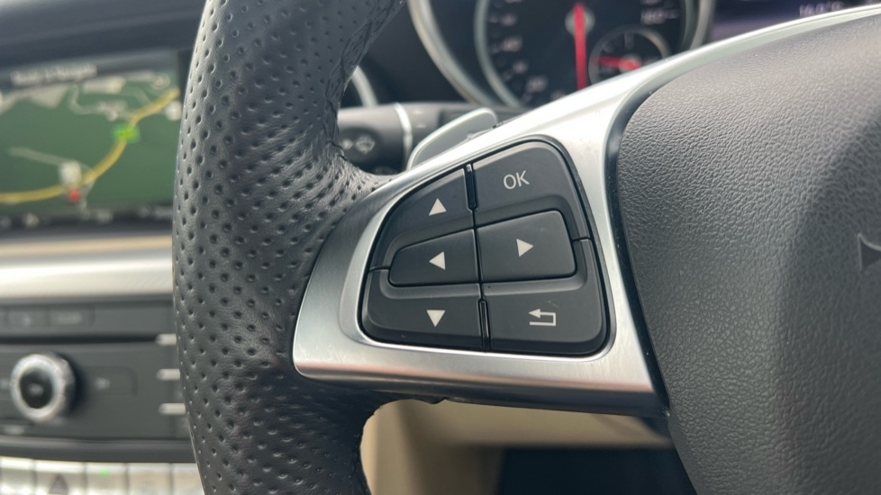 Used Mercedes-Benz SLC 2017 for sale - 76556851: Photo 34