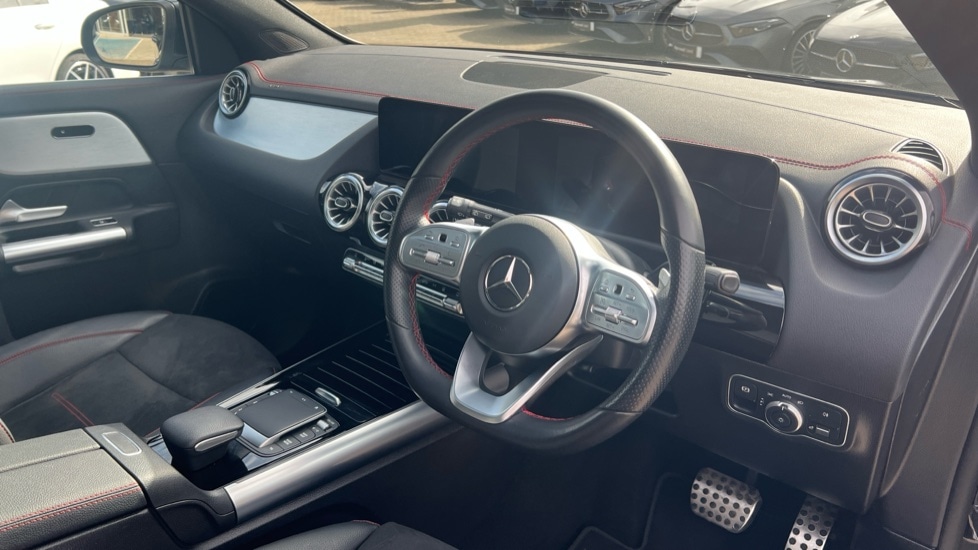 Used Mercedes-Benz EQA 2021 for sale - 76602843: Photo 3