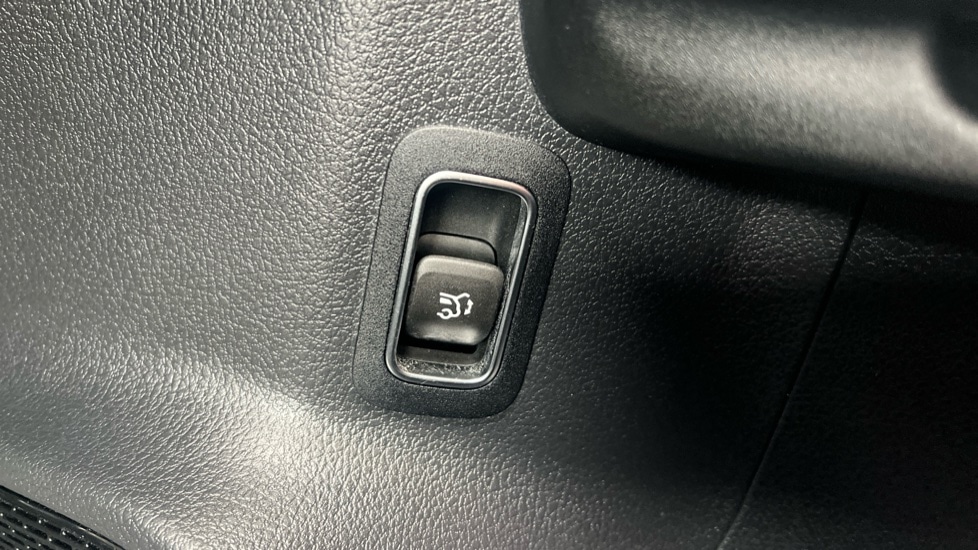 Used Mercedes-Benz EQA 2021 for sale - 76602843: Photo 36