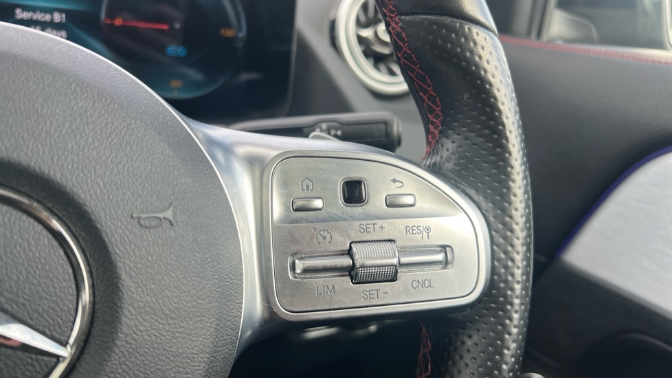 Used Mercedes-Benz EQA 2021 for sale - 76602843: Photo 37