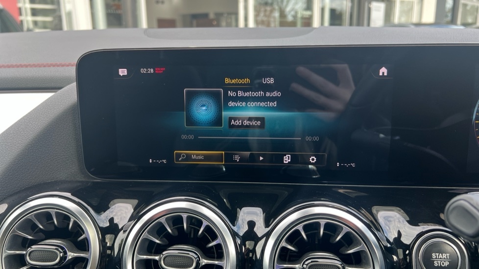 Used Mercedes-Benz EQA 2021 for sale - 76602843: Photo 42