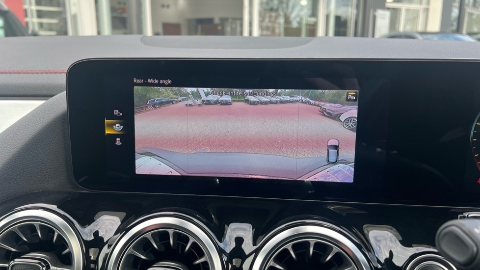 Used Mercedes-Benz EQA 2021 for sale - 76602843: Photo 43