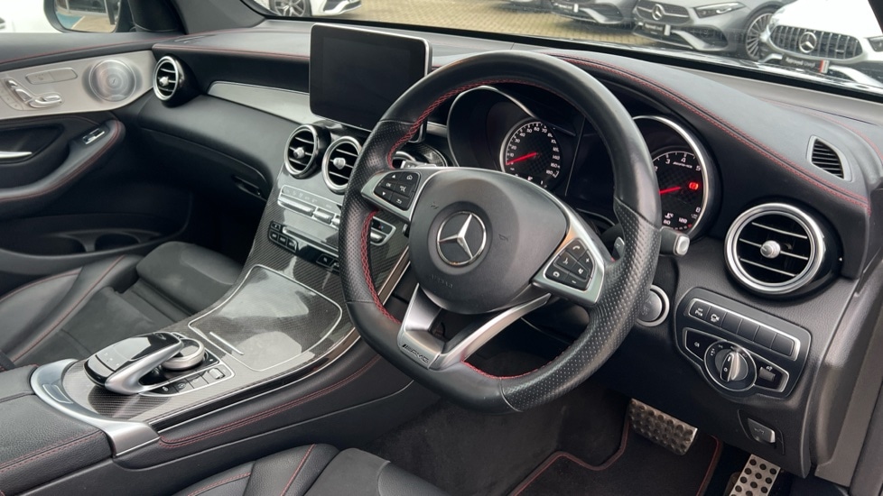 Used Mercedes-Benz GLC 2019 for sale - 76826717: Photo 3