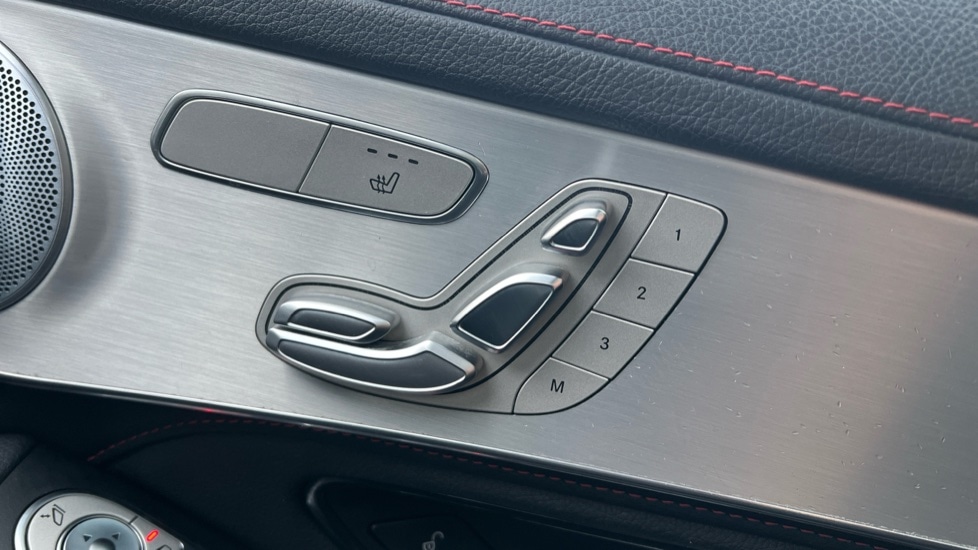 Used Mercedes-Benz GLC 2019 for sale - 76826717: Photo 34