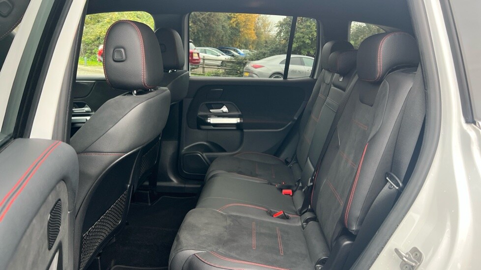 Used Mercedes-Benz GLB 2024 for sale - 76458787: Photo 24