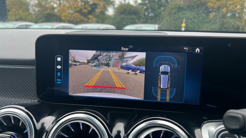 Used Mercedes-Benz GLB 2024 for sale - 76458787: Photo 43