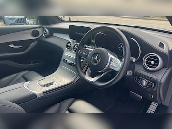 Used Mercedes-Benz GLC 2022 for sale - 75460632: Photo