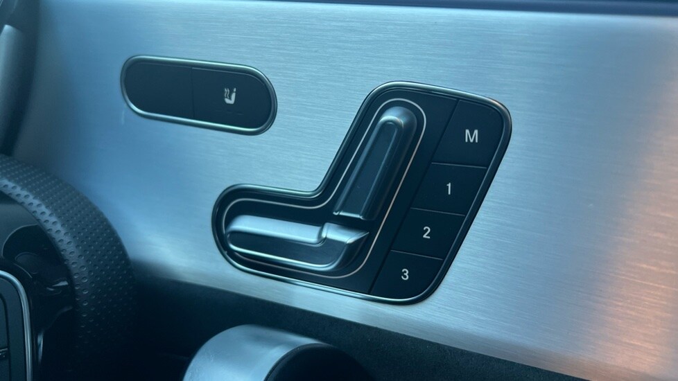 Used Mercedes-Benz A-Class 2024 for sale - 76452239: Photo 32