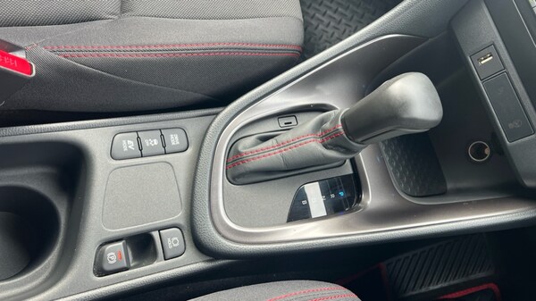 Used Toyota Yaris 2023 for sale - 76130901: Photo 23