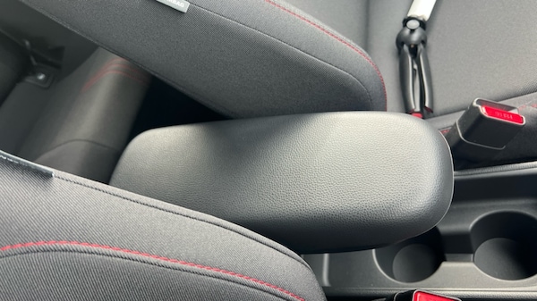 Used Toyota Yaris 2023 for sale - 76130901: Photo 33