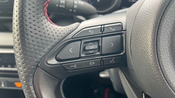 Used Toyota Yaris 2023 for sale - 76130901: Photo 34