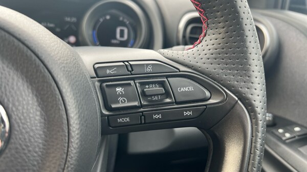 Used Toyota Yaris 2023 for sale - 76130901: Photo 35