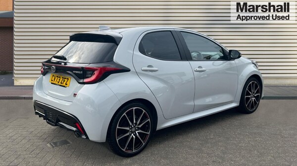 Used Toyota Yaris 2023 for sale - 76130901: Photo 3