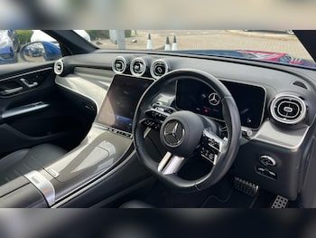 Used Mercedes-Benz GLC 2023 for sale - 76410533: Photo