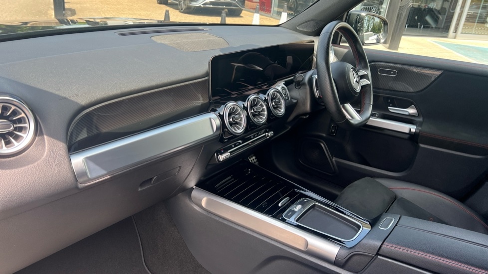 Used Mercedes-Benz GLB 2024 for sale - 76146074: Photo 11