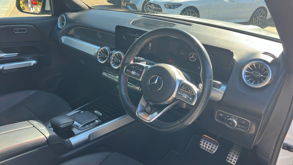 Used Mercedes-Benz GLB 2022 for sale - 76086814: Photo 3