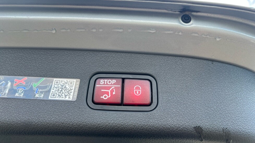 Used Mercedes-Benz GLC 2025 for sale - 76261604: Photo 28