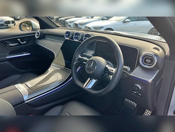 Used Mercedes-Benz GLC 2025 for sale - 76261604: Photo