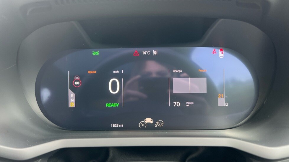 Used Polestar Polestar 2 2025 for sale - 76062315: Photo 13