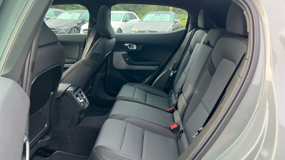 Used Polestar Polestar 2 2025 for sale - 76062315: Photo 14