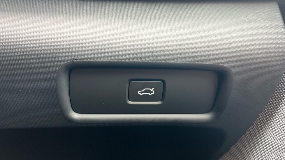 Used Polestar Polestar 2 2025 for sale - 76062315: Photo 32