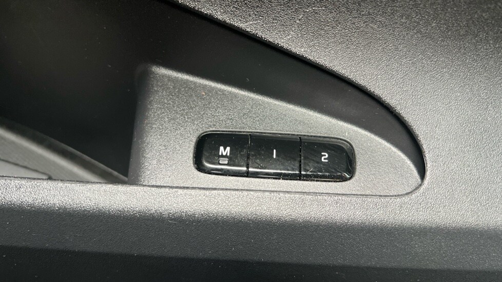 Used Polestar Polestar 2 2025 for sale - 76062315: Photo 46