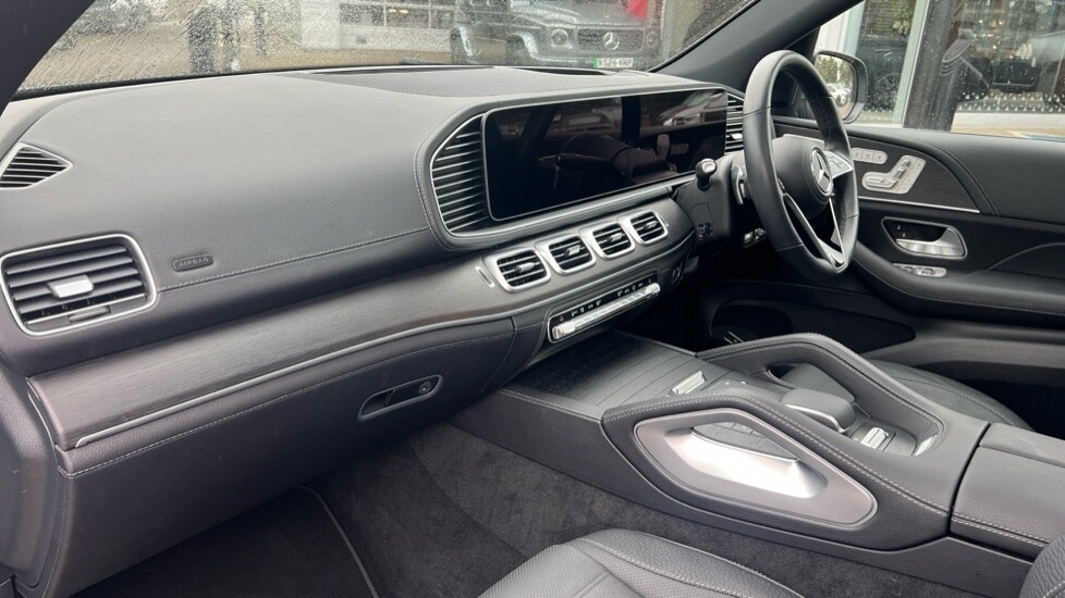 Used Mercedes-Benz GLE-Class 2024 for sale - 76130505: Photo 11