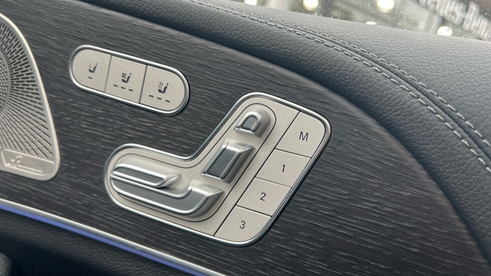 Used Mercedes-Benz GLE-Class 2024 for sale - 76130505: Photo 36
