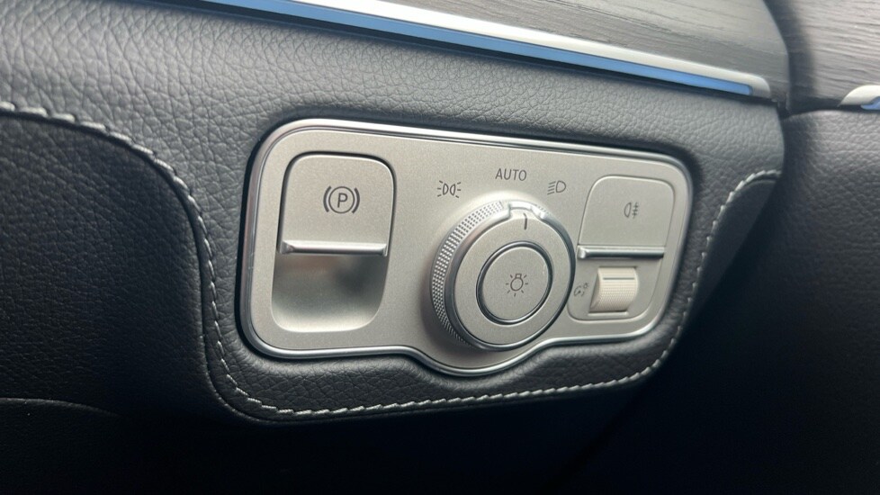 Used Mercedes-Benz GLE-Class 2024 for sale - 76130505: Photo 39