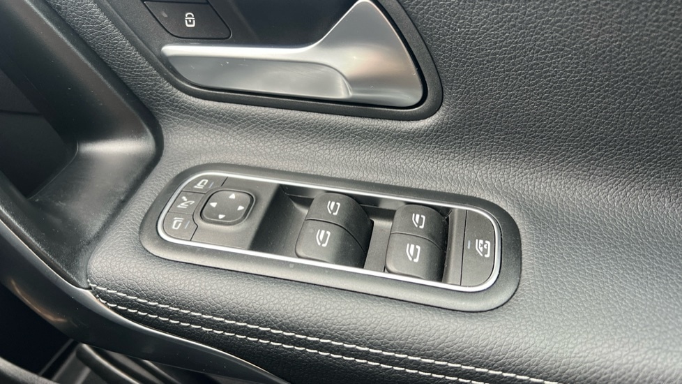 Used Mercedes-Benz CLA 2024 for sale - 76441976: Photo 32