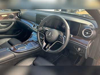 Used Mercedes-Benz E Class 2022 for sale - 76731491: Photo