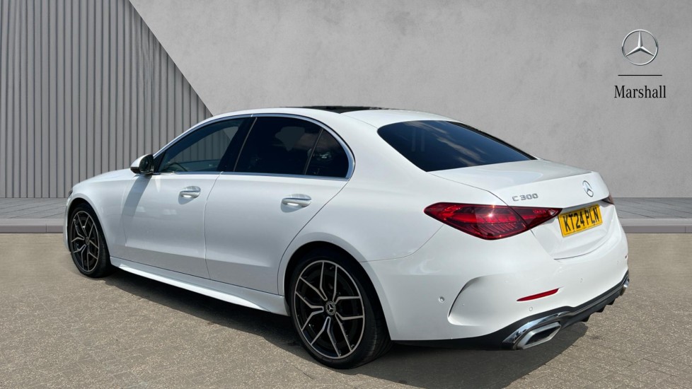 Used Mercedes-Benz C-Class 2024 for sale - 75972569: Photo 2